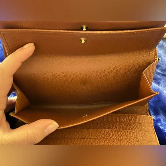 Louis Vuitton Porte-Trésor Monogram Wallet - Picture 6 of 16